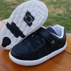 Toddler boy Stride Rite shoes - brand new!